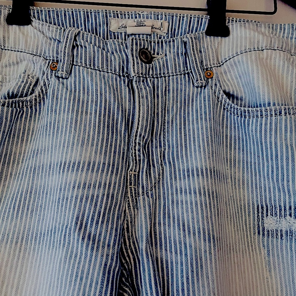 Adorable pinstripe jeans